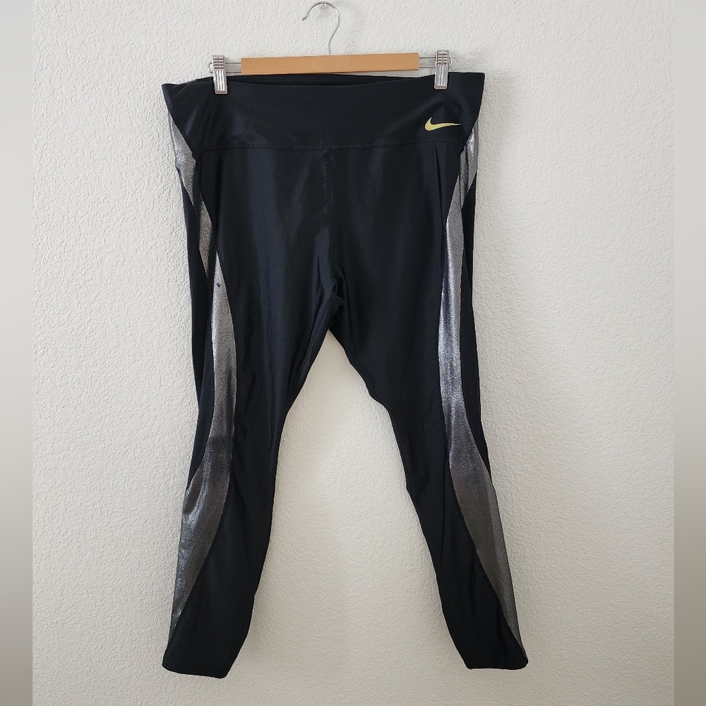 Nike Running Black Silver Women's XLarge Activewear Pants